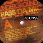Buy Pass Da Mic BW History-HOODZ12 Vinyl