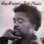 Buy Solo Flight (Vinyl)