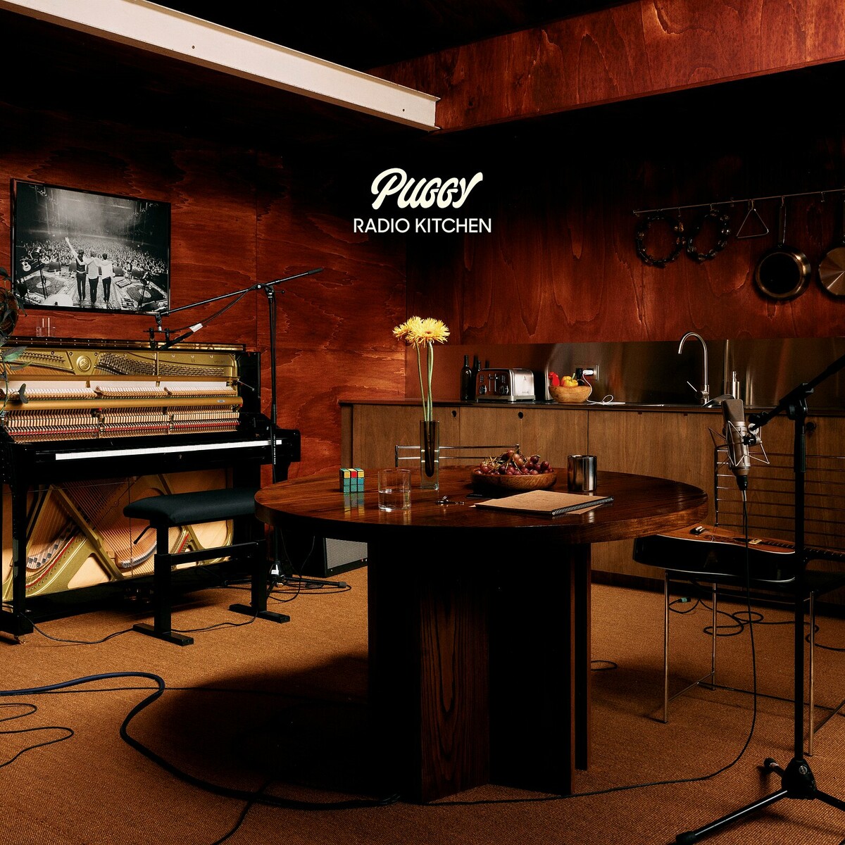 Radio Kitchen (EP) 2024 Pop - Puggy - Download Pop Music - Download ...
